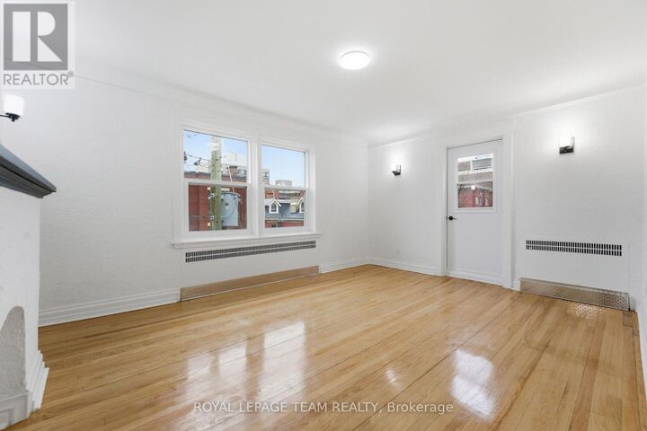 Property Photo:  235 Cooper Street 30  ON K2P 1L7 