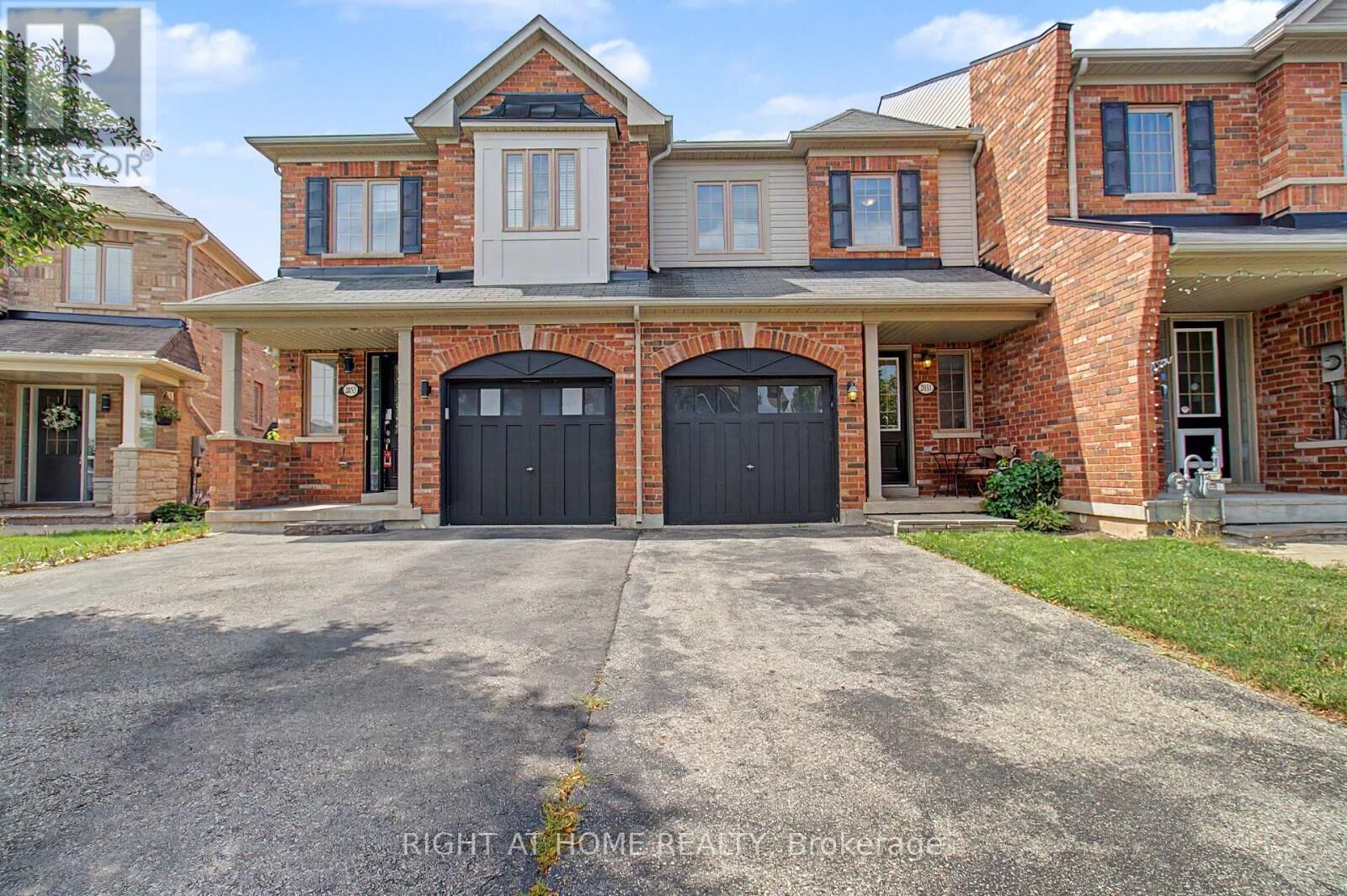 Property Photo:  2051 Fiddlers Way  ON L6M 0M4 