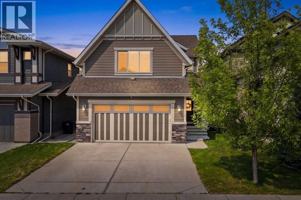 Property Photo:  12 Masters Court Southeast  AB T3M 2B7 