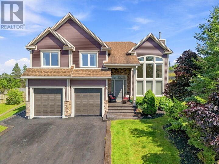 65 Cheyne Drive — photo 1