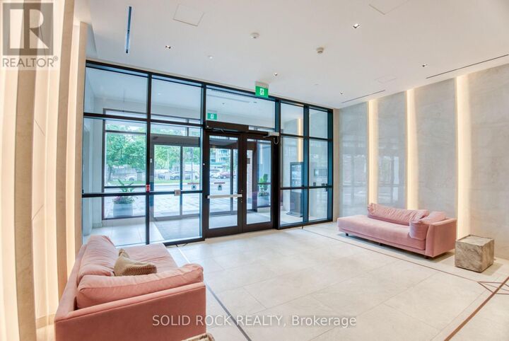 Property Photo: 560 Rideau Street 306 ON K1N 5Z8