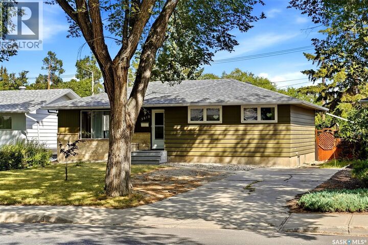 Property Photo:  3210 Parliament Avenue  SK S4S 2L8 