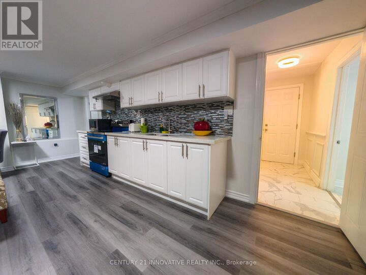Property Photo: 71 Cherry Blossom Crescent Bsmt ON L1E 1G6