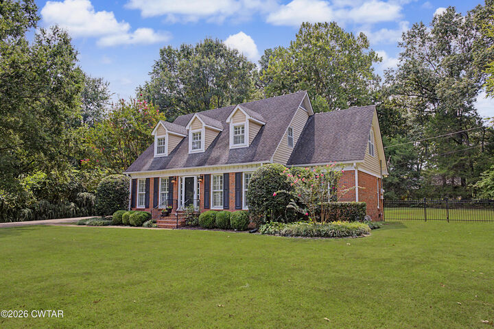 Property Photo:  604 Oak Hill Drive  TN 38012 