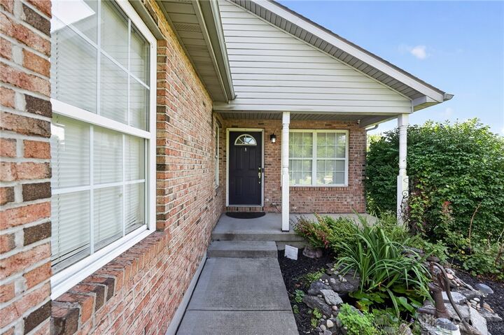 Property Photo: 7903 Edgewater Drive OH 45042