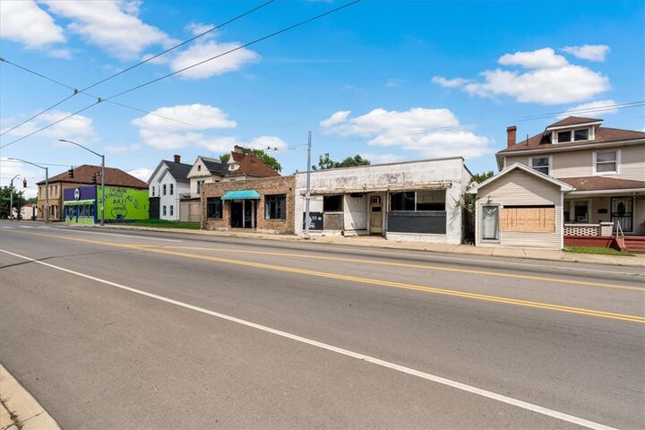 Property Photo:  2212 N Main Street  OH 45405 