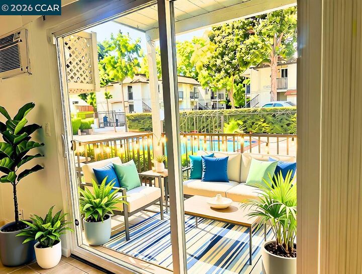 Property Photo: 1586 Sunnyvale Ave 37 CA 94597