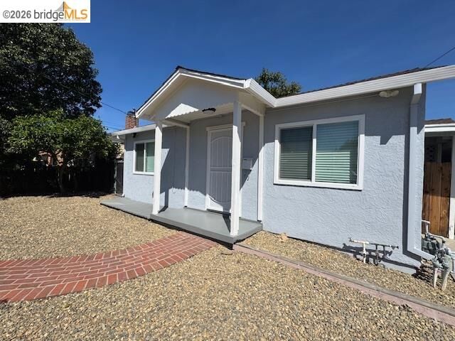 Property Photo:  35 E 16th St  CA 94509 