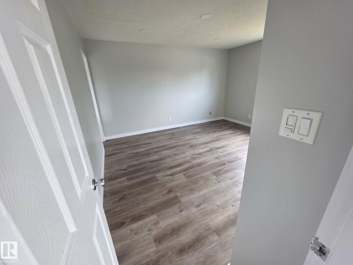 Property Photo:  12120 146 Avenue NW  AB T5X 1V3 