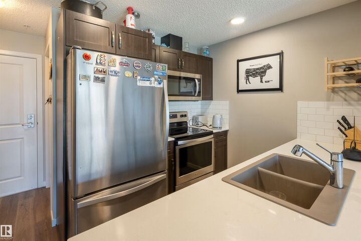 Property Photo:  1818 Rutherford Road SW 246  AB T6W 2K6 