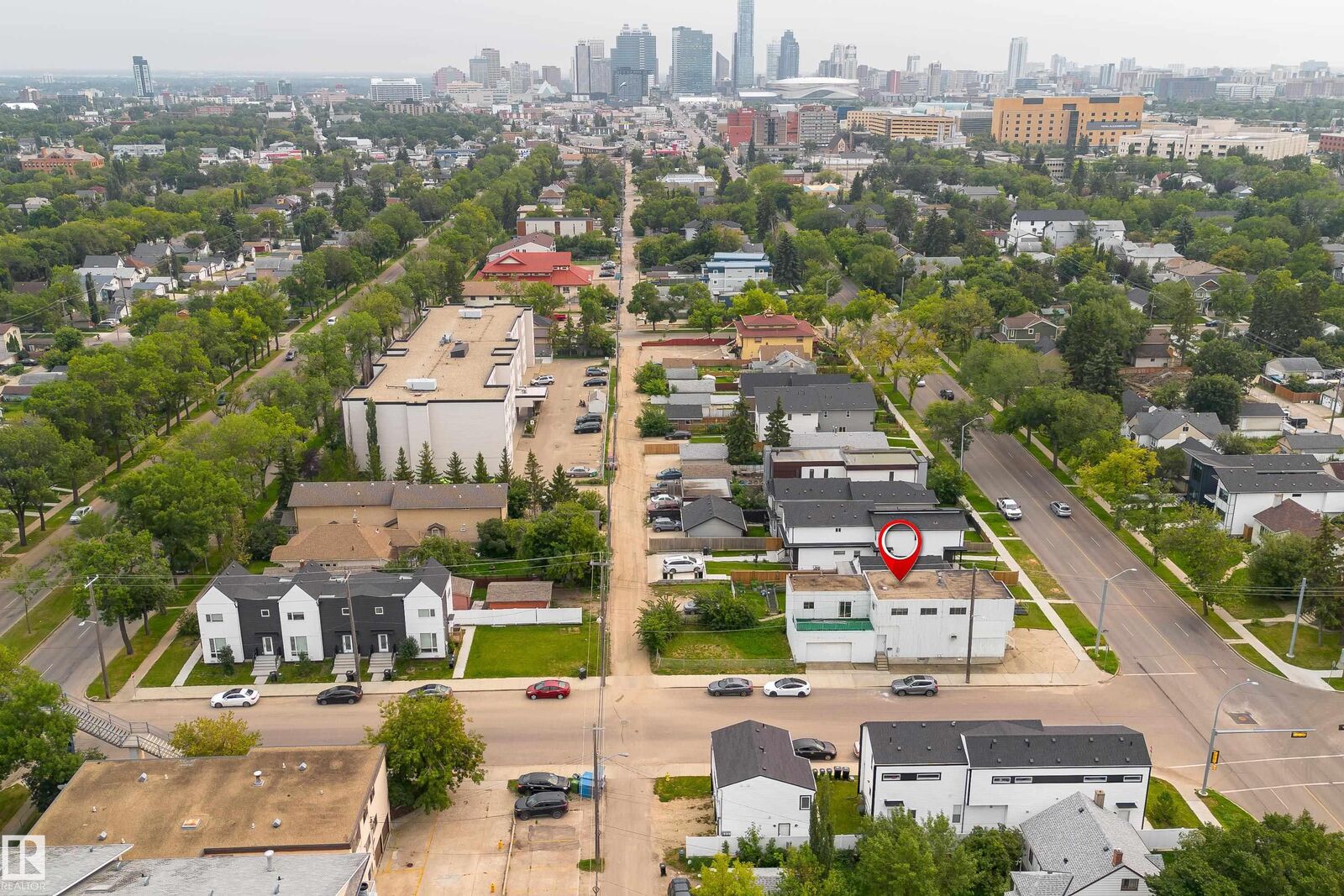 Property Photo:  11451 101 Street NW  AB T5G 2A9 