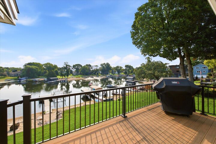 Property Photo:  15219 Fairbanks Trail NE  MN 55372 