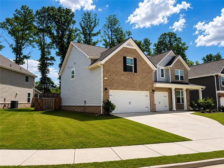 Property Photo: 3249 Thicket Lane GA 30349