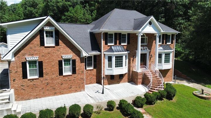 Property Photo: 4232 Vineyard Trail GA 30039