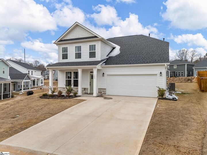 Property Photo: 303 Eskdale Road SC 29681