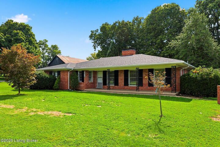 Property Photo:  575 Catalpa Ln  KY 40065 