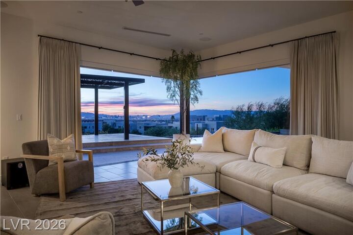 Property Photo:  2192 Overlook Canyon Lane  NV 89052 