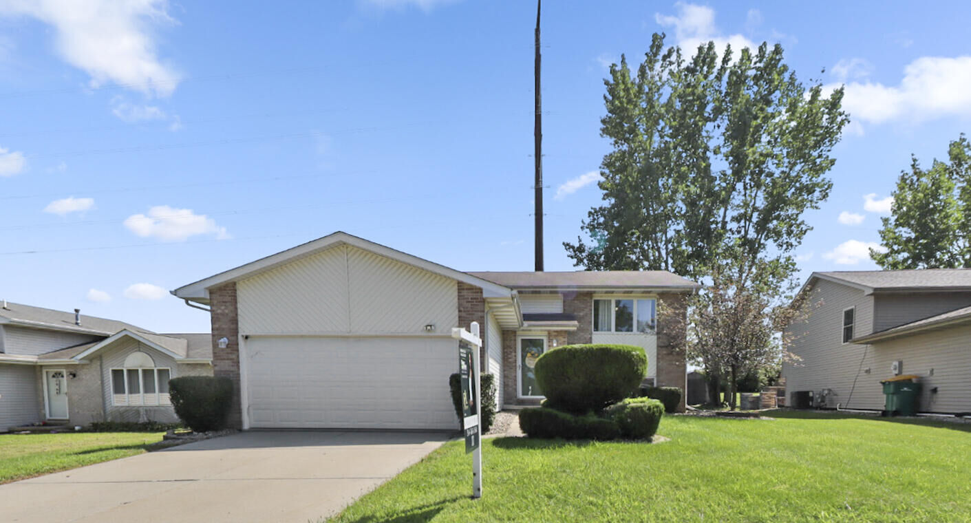 Property Photo: 1861 E 87th Avenue IN 46410