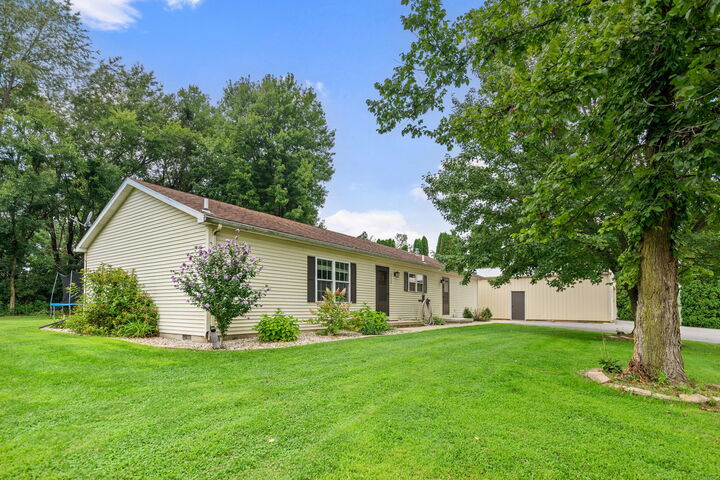 Property Photo:  10530 W 200  IN 46391 