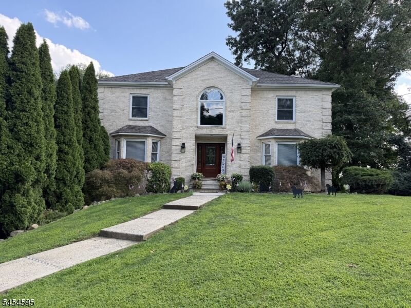 Property Photo: 17 Rosenbrook Dr NJ 07035