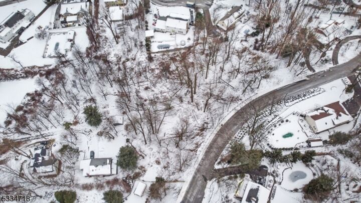 Property Photo:  113 Highview Ter  NJ 07506 