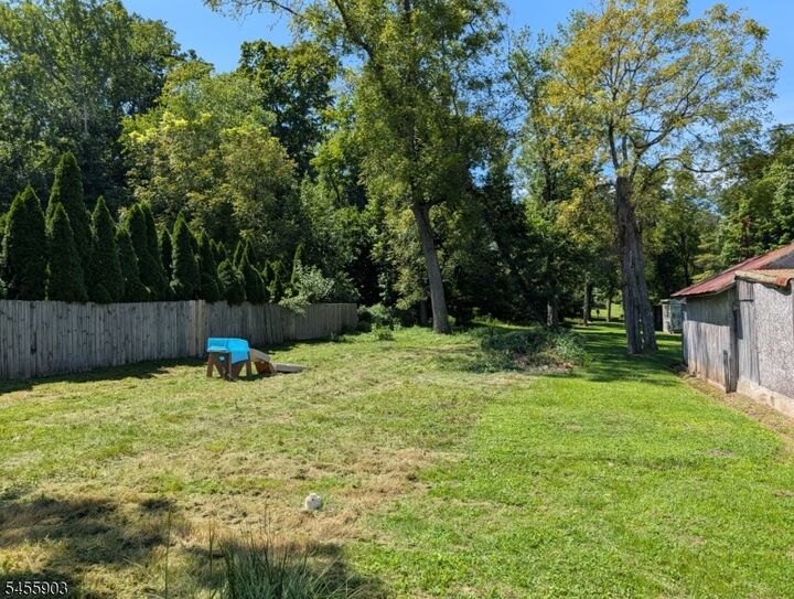 Property Photo:  425 Julius Pemberton Rd  NJ 08068 