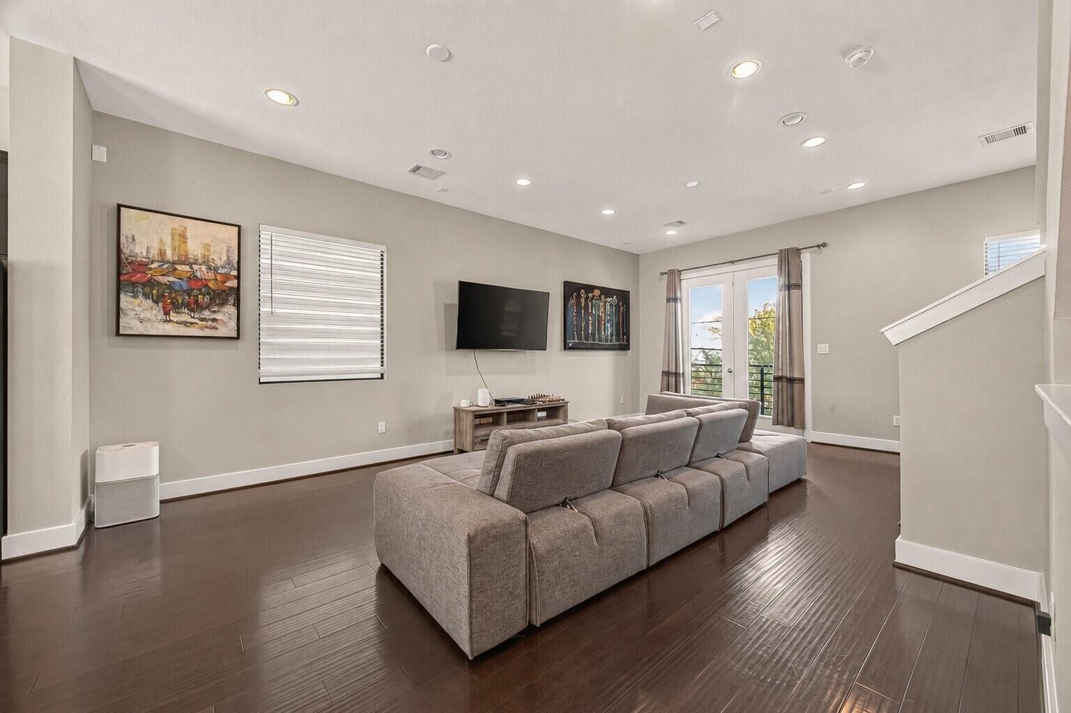 Property Photo:  1615 Milby Street A  TX 77003 