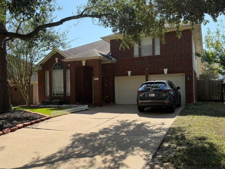 Property Photo: 8011 Makaha Circle TX 77095