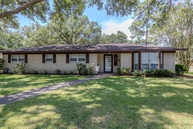 Property Photo:  1700 Mustang Avenue  TX 77414 