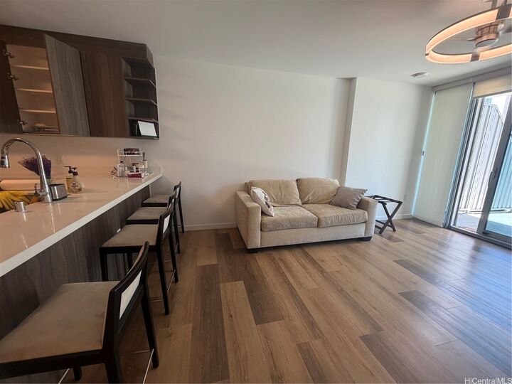 Property Photo: 1500 Rycroft Street 304R HI 96814