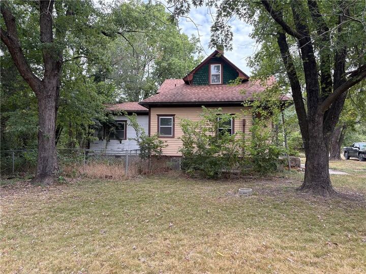 Property Photo:  3310 Cr 2800 N/A  KS 67301 