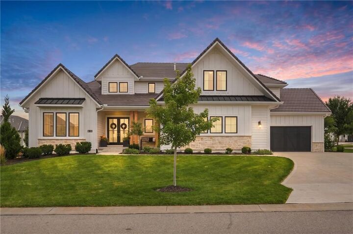 Property Photo:  10711 W 173rd Terrace  KS 66221 