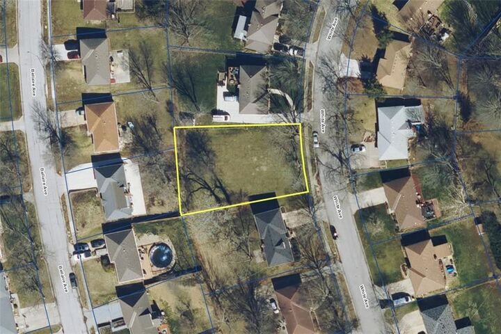 Property Photo: 10740 White Avenue MO 64134