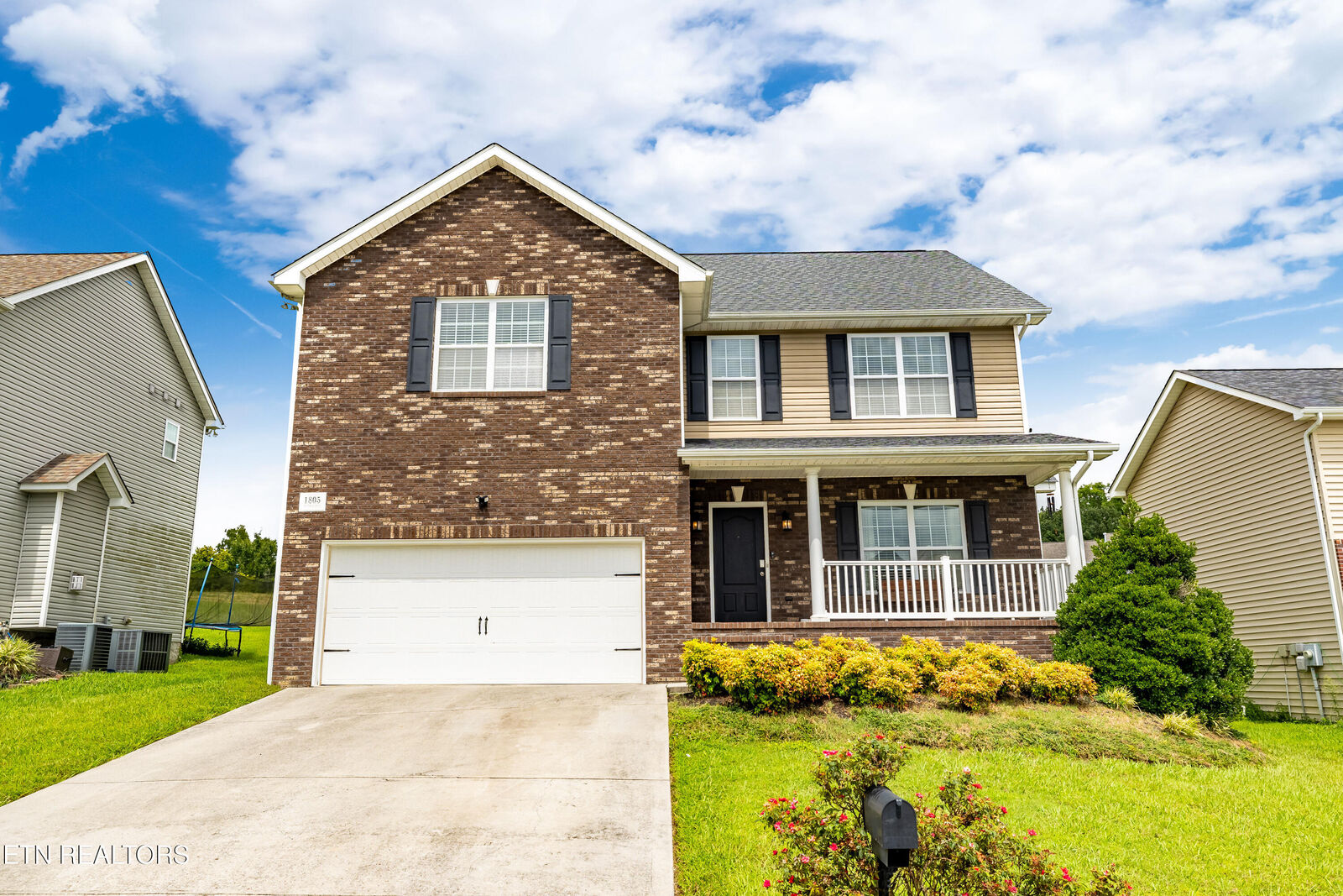 Property Photo:  1805 Point Wood Drive  TN 37920 