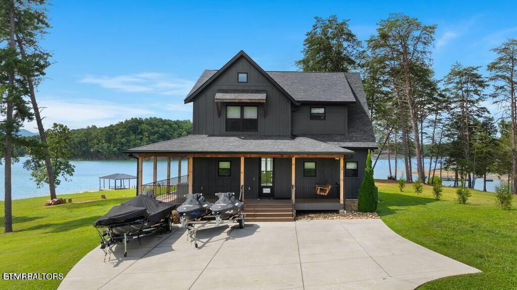 Property Photo: 2240 Kimsey Way TN 37876
