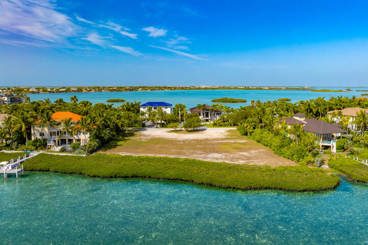 Property Photo:  45 Cannon Royal Drive  FL 33040 