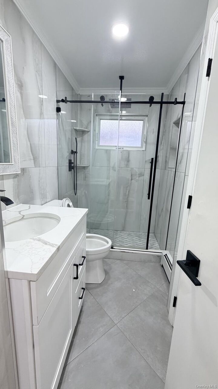 Property Photo:  22632 76th Avenue  NY 11364 