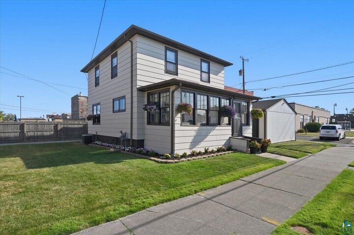 Property Photo: 1817 N 16th St WI 54880