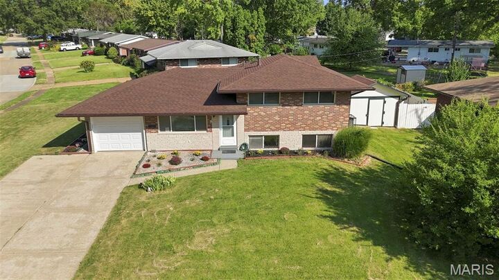 Property Photo: 1925 Apple Blossom Court MO 63031