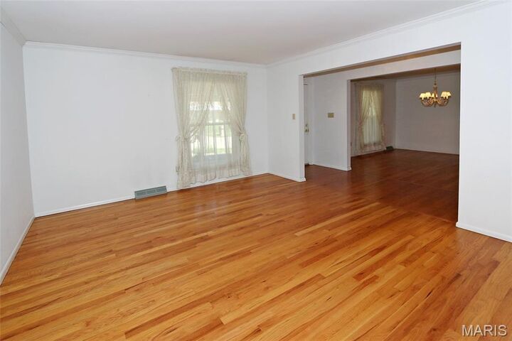 Property Photo: 4828 Broad Oak Drive MO 63128