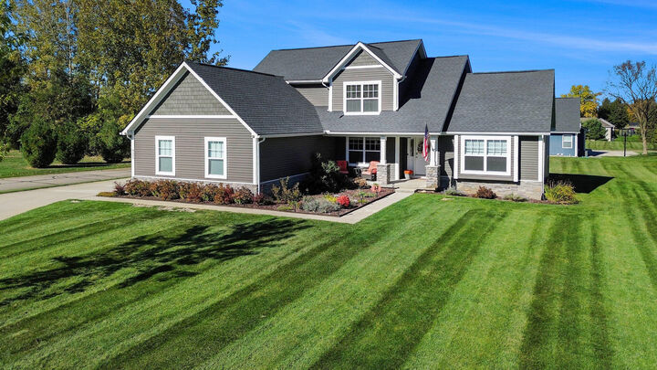 Property Photo: 9139 Lanning Lane MI 48116