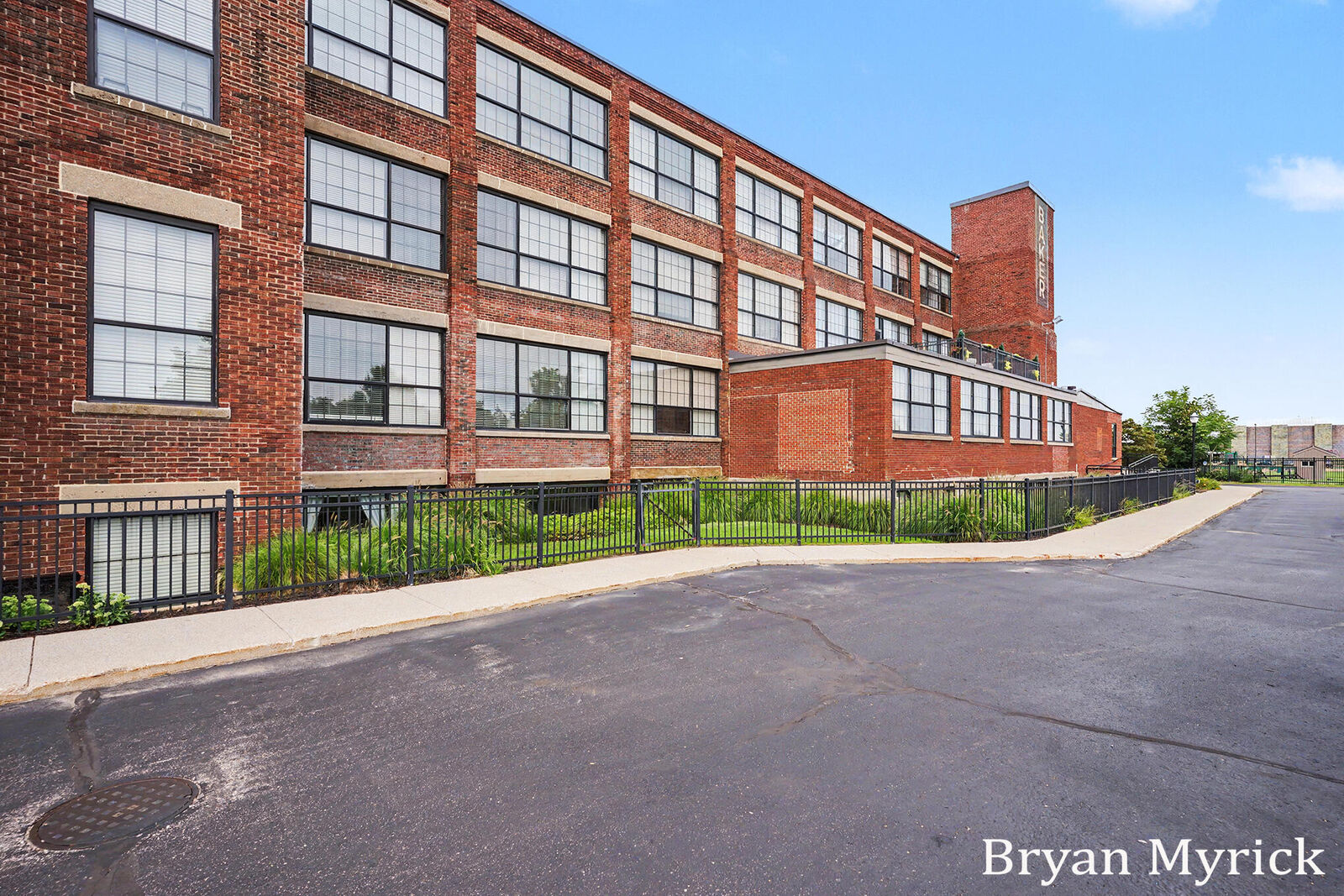 Property Photo:  533 Columbia Avenue  MI 49423 