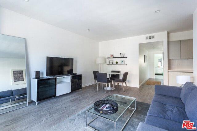 Property Photo:  11776 Idaho Avenue 401  CA 90025 