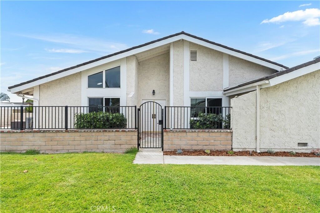 Property Photo:  5171 Blackpool Road  CA 92683 