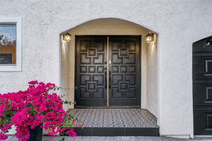 Property Photo: 5712 Fairview Pl. CA 91301