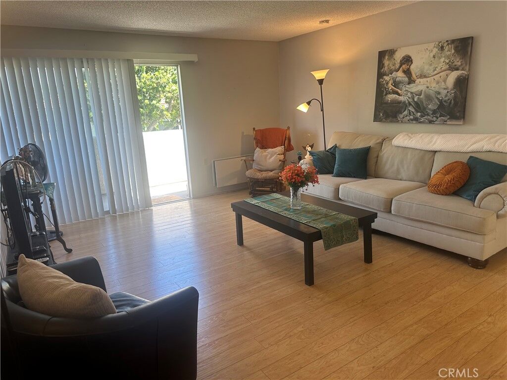 Property Photo:  2267 Via Puerta  CA 92637 