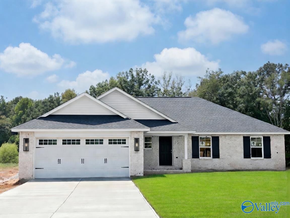 Property Photo:  107 Ridgeland Trail  AL 35810 