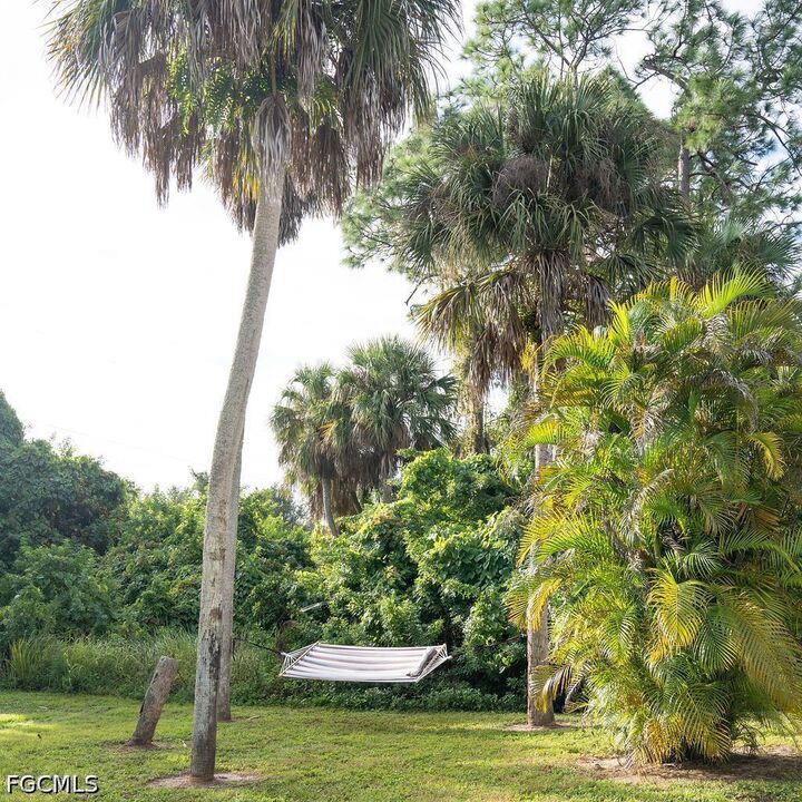 Property Photo: 6048 Joplin Avenue FL 33905