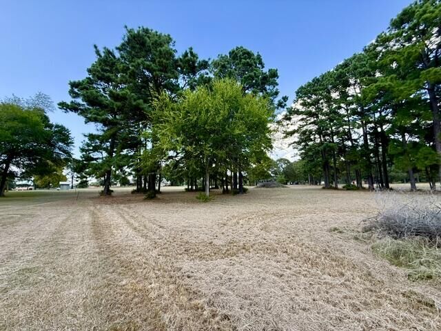 Property Photo: 27 Sunray Ln TX 75948