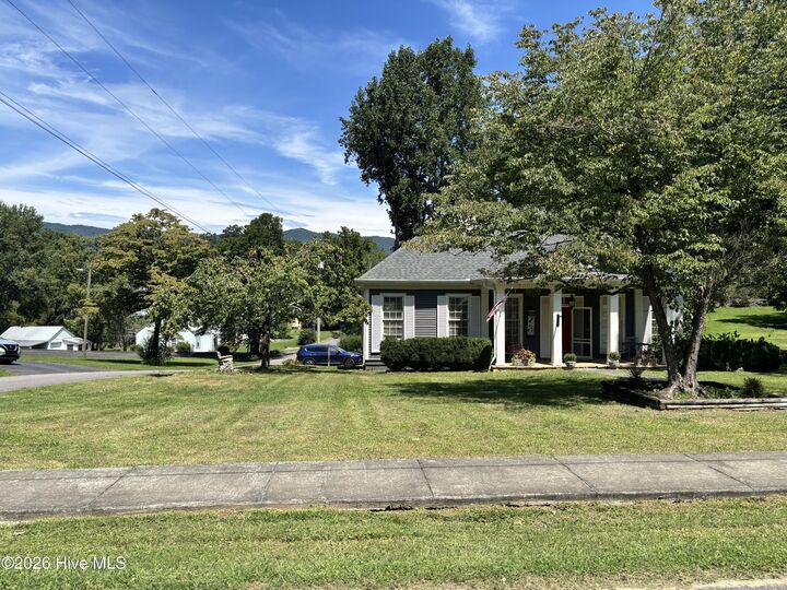 Property Photo: 55 Aquone Road NC 28901